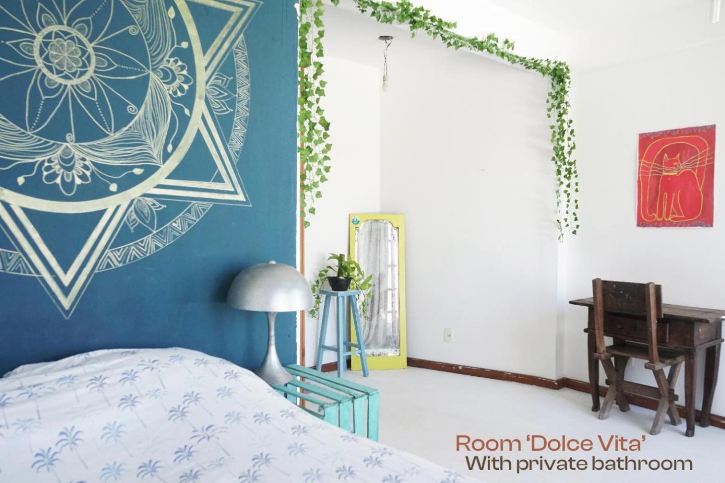 La Boheme Casa Cultural - Santa Teresa Homestay *